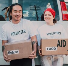 Photo – Volunteers – Food & Medicine Photo - Volunteers - Food & Medicine